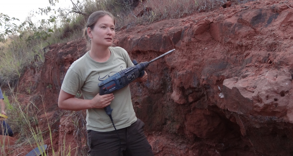 May/2012 field trip - No, nota a russian model with a Kalashnikov 