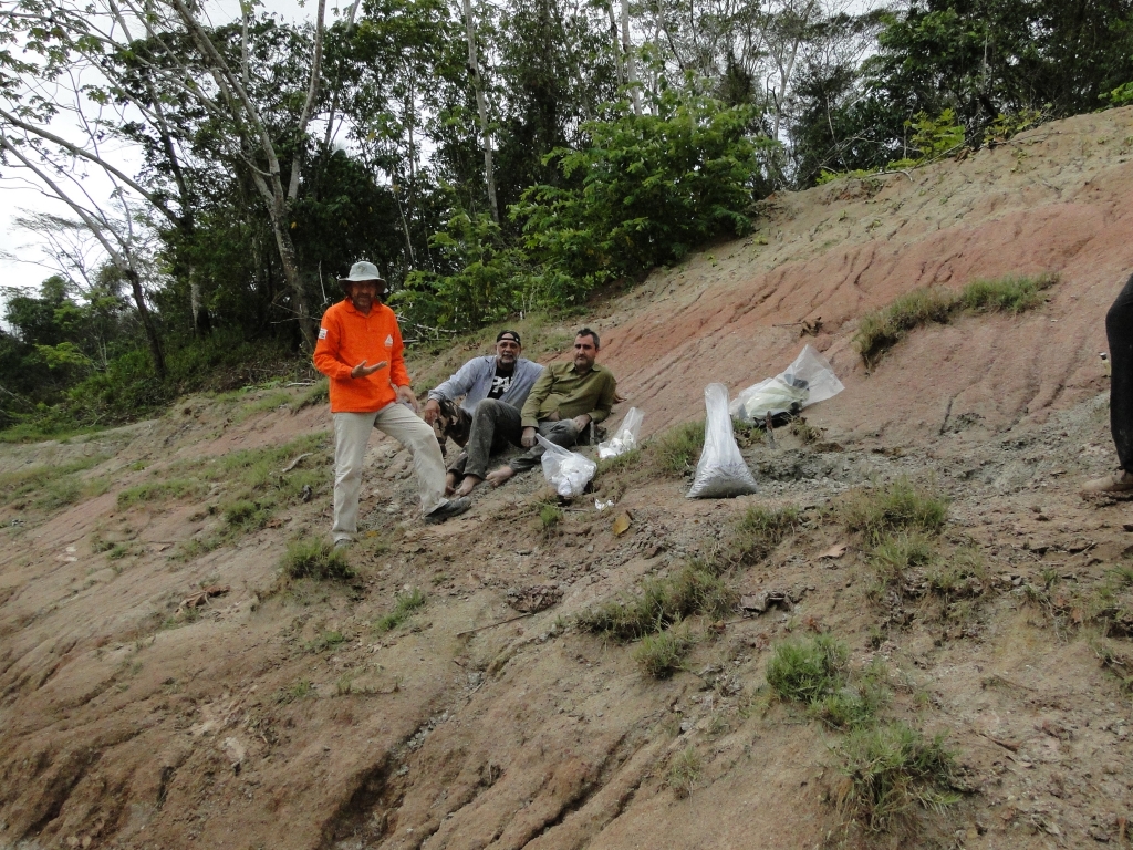 September/2015 field-trip - Jonas, Guilherme & Negri (Purus river - Talismã site)