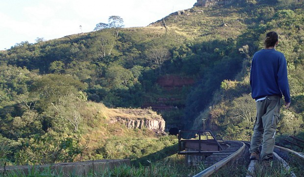 Campo setembro/2007 - Considering the possibility before crossing the bridge