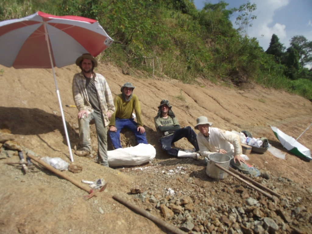 Campo Agosto/2013 - Leonardo, Marcos, Giovane, Ricardo e a incrível coleta da <i>Chellus</i>, Rio Purus