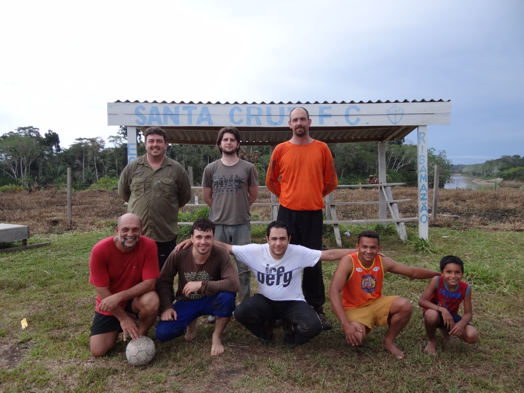 August/2013 field-trip - What a team, Purus River