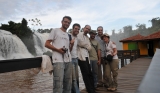 June/2011 field work - Tiago, Estevan, Max, Jonathas, Júlio, and Annie at the Nuvens Falls, Tangará da Serra-MT