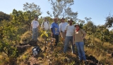 June/2011 field work - Climbing Cambambe Hill with "Mr. Jango"